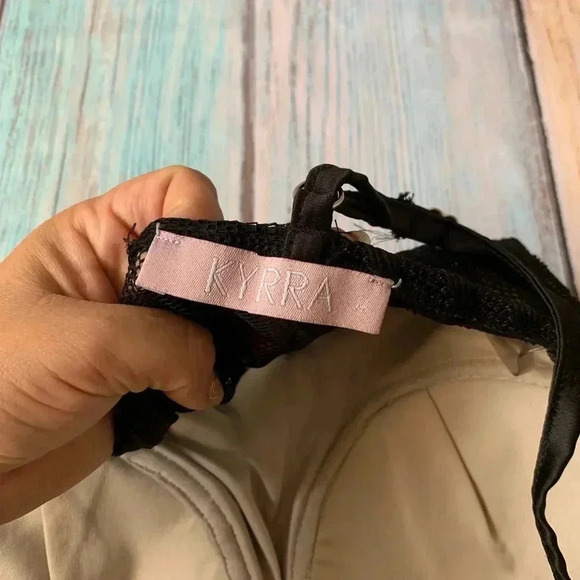 Kyrra black mesh bodycon mini dress size medium - Picture 6 of 9